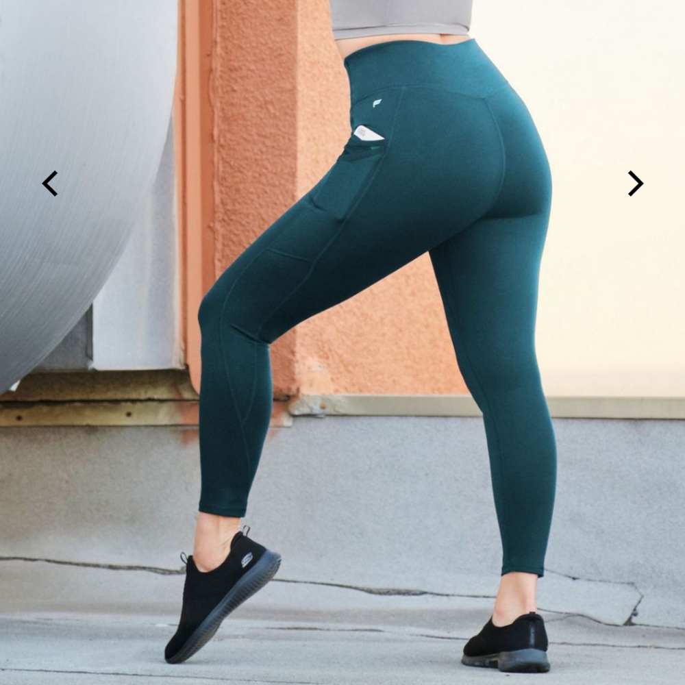 Fabletics Trinity Mid-Rise 7/8 Leggings